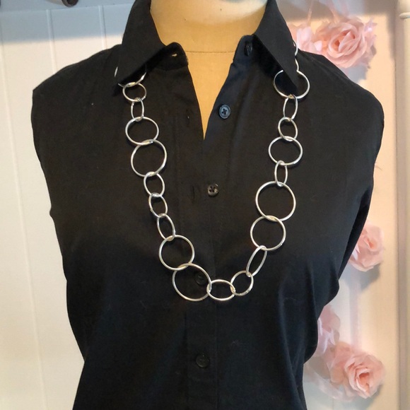 Jewelry - Silver Hoop Necklace